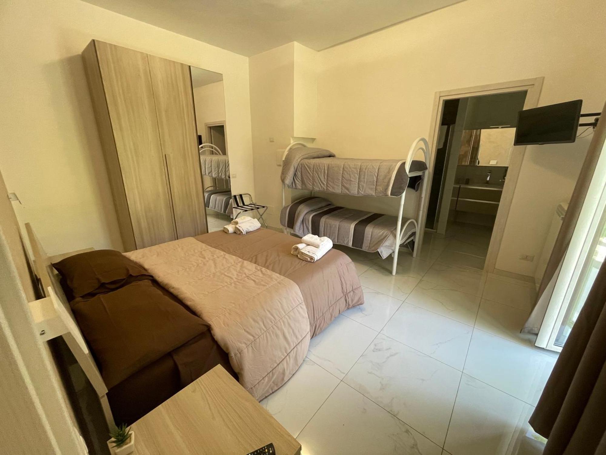 B&B Il Suono Della Campagna Terracina Exterior foto